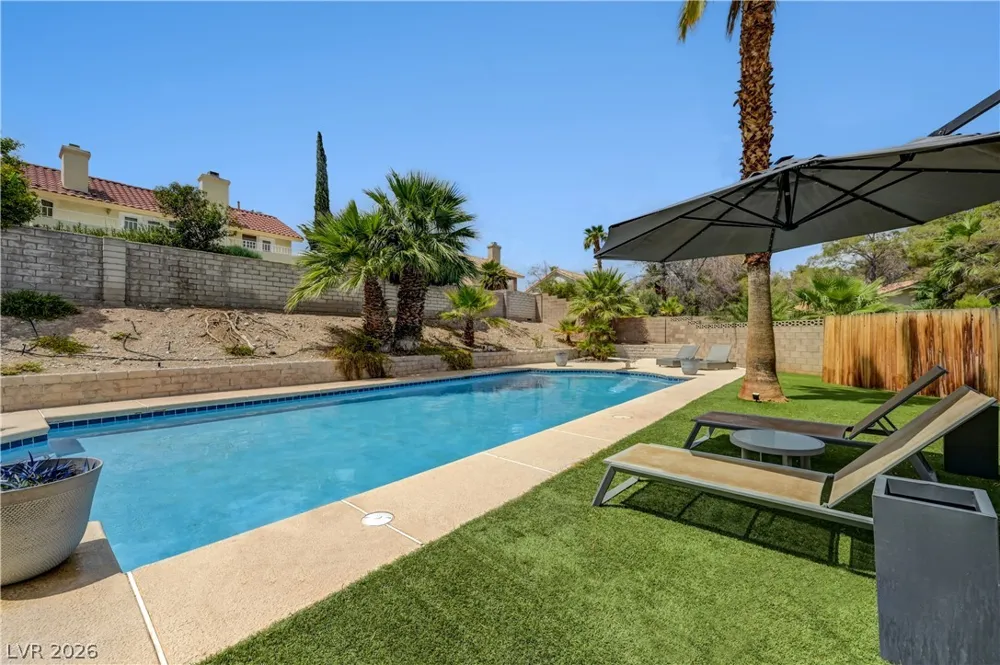 9440 Abalone Way Las Vegas, NV 89117