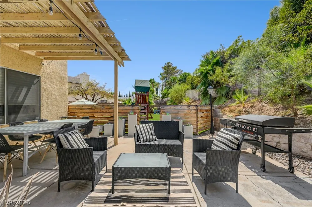 9440 Abalone Way Las Vegas, NV 89117