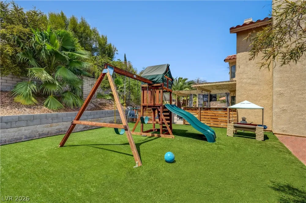9440 Abalone Way Las Vegas, NV 89117