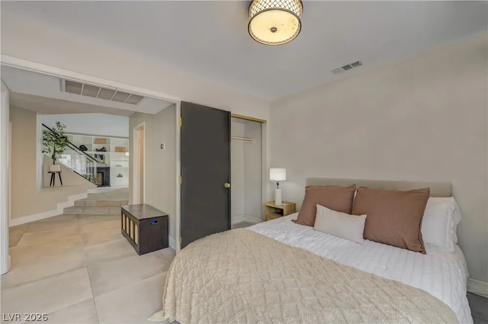 9440 Abalone Way Las Vegas, NV 89117