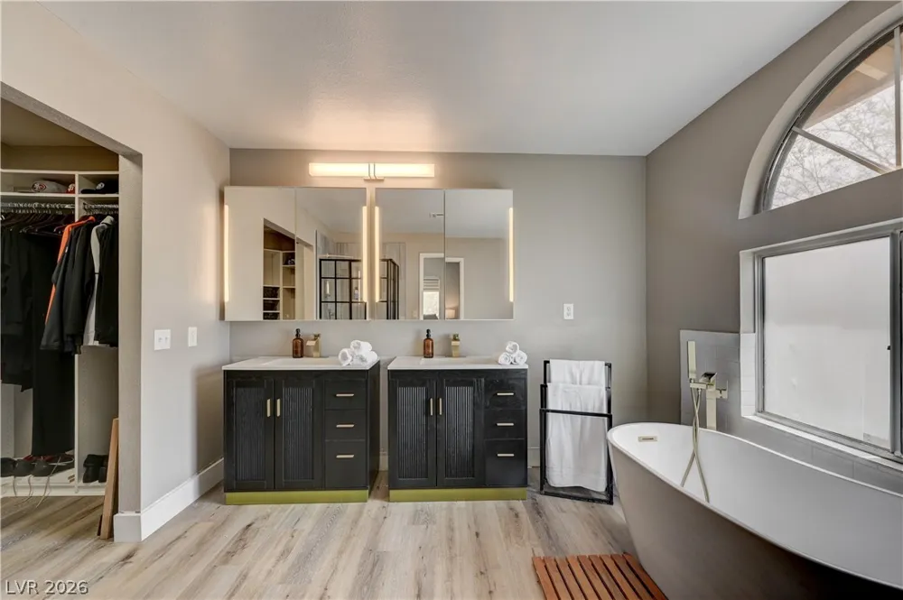 9440 Abalone Way Las Vegas, NV 89117