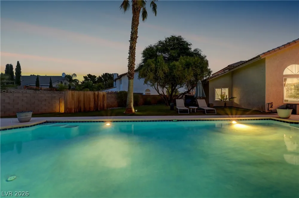 9440 Abalone Way Las Vegas, NV 89117