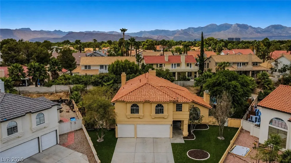 9440 Abalone Way Las Vegas, NV 89117