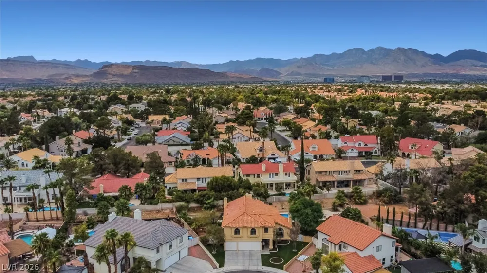 9440 Abalone Way Las Vegas, NV 89117