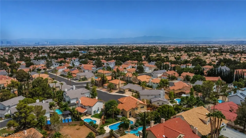 9440 Abalone Way Las Vegas, NV 89117