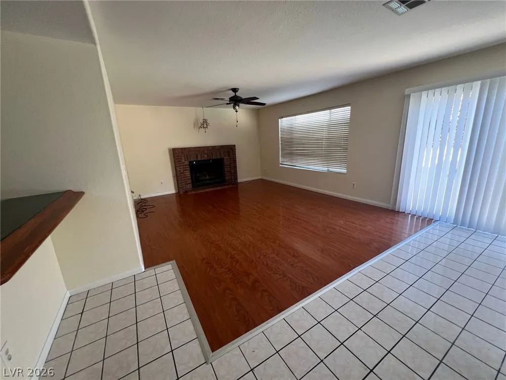 9448 Navy Blue Court Las Vegas, NV 89117