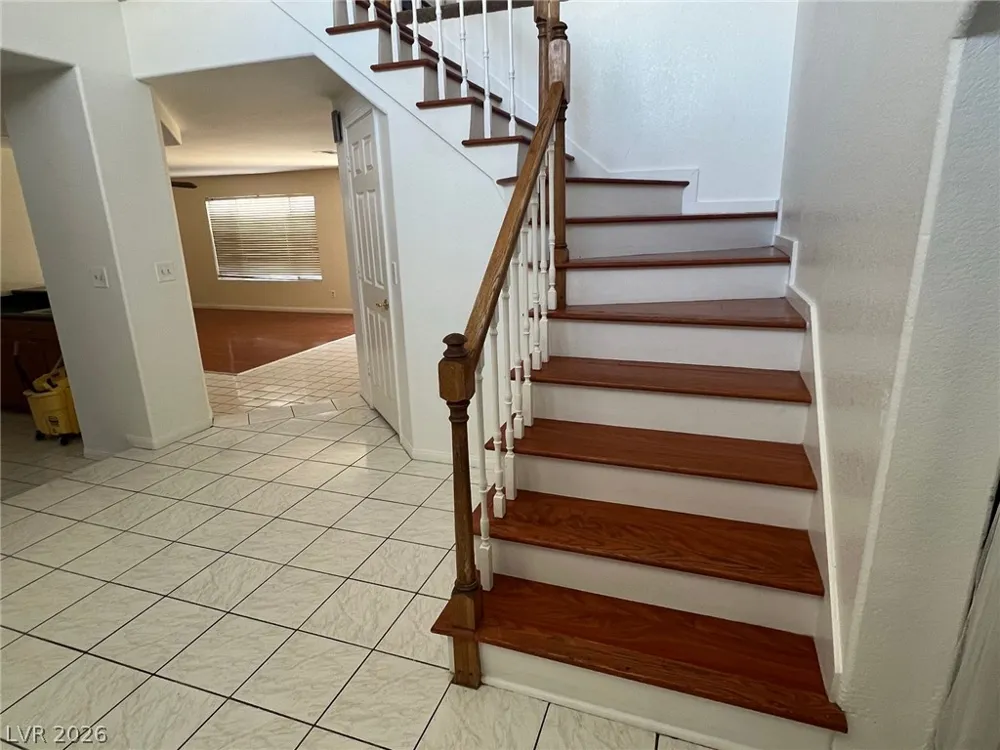 9448 Navy Blue Court Las Vegas, NV 89117