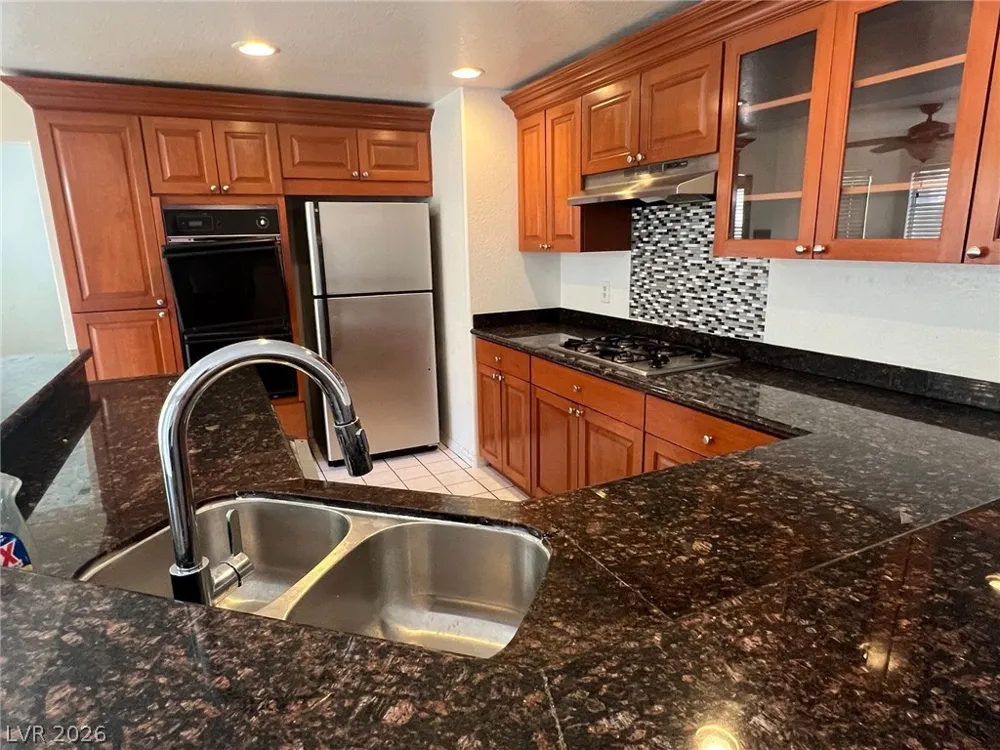 9448 Navy Blue Court Las Vegas, NV 89117