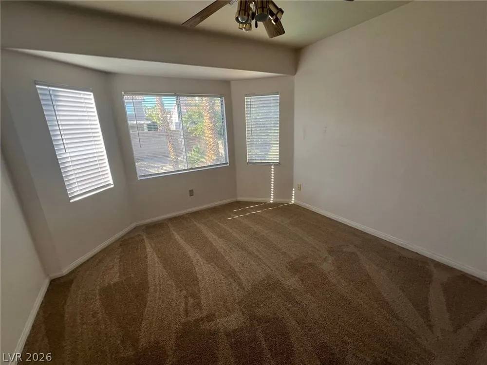 9448 Navy Blue Court Las Vegas, NV 89117