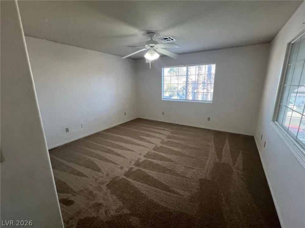 9448 Navy Blue Court Las Vegas, NV 89117