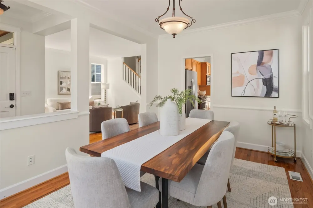 1543 NE Iris Street Issaquah, WA 98029