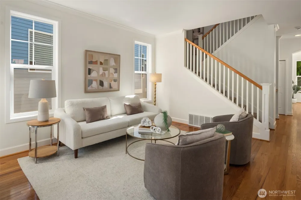 1543 NE Iris Street Issaquah, WA 98029
