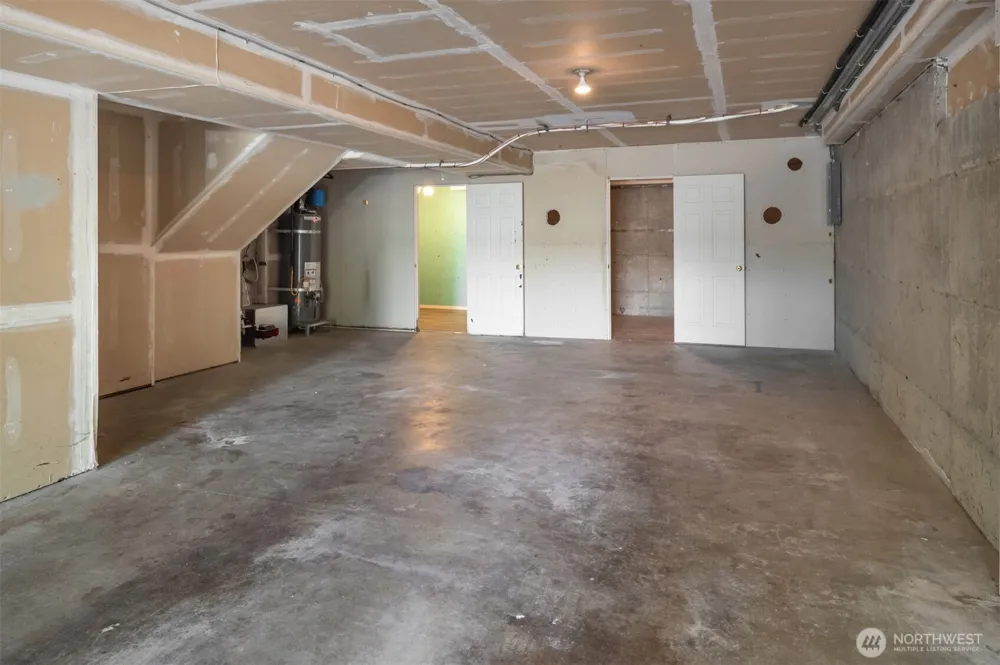 1543 NE Iris Street Issaquah, WA 98029