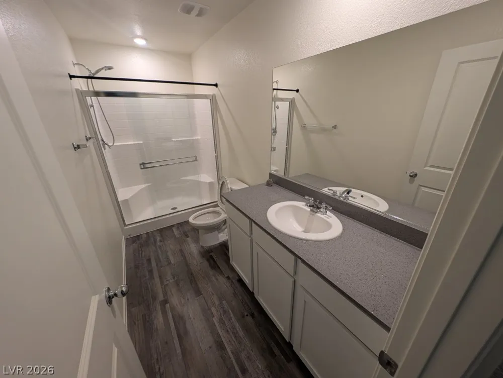 6153 Aster Garden Street North Las Vegas, NV 89081