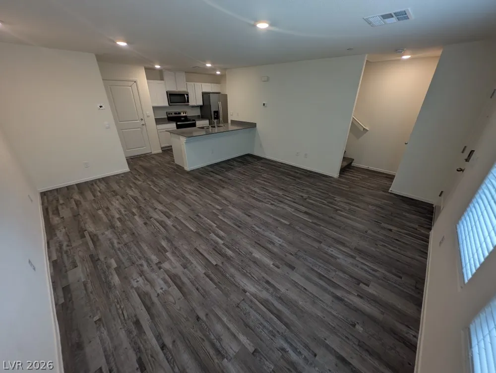 6153 Aster Garden Street North Las Vegas, NV 89081