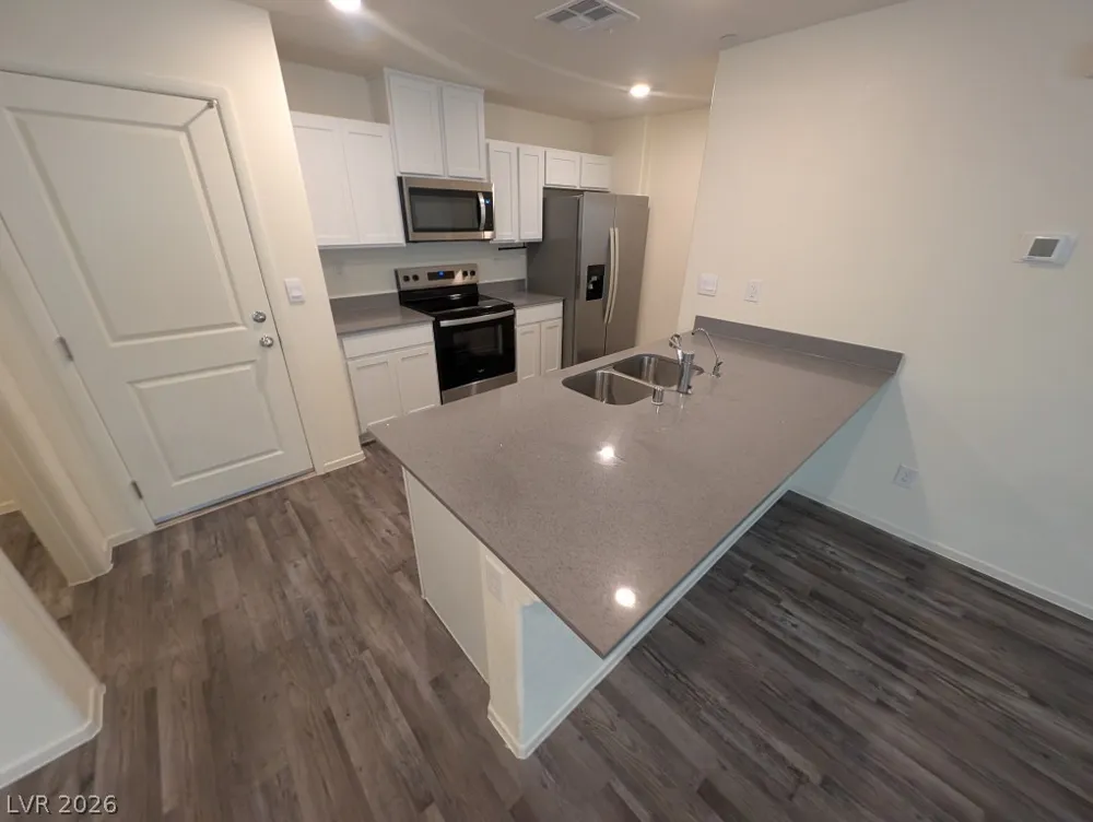 6153 Aster Garden Street North Las Vegas, NV 89081