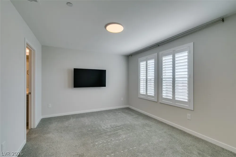 5618 Beguiling Falls Street Las Vegas, NV 89148