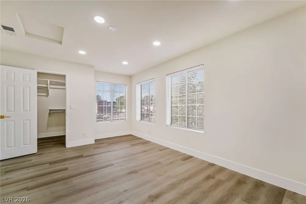 2200 S Fort Apache Road #2073 Las Vegas, NV 89117