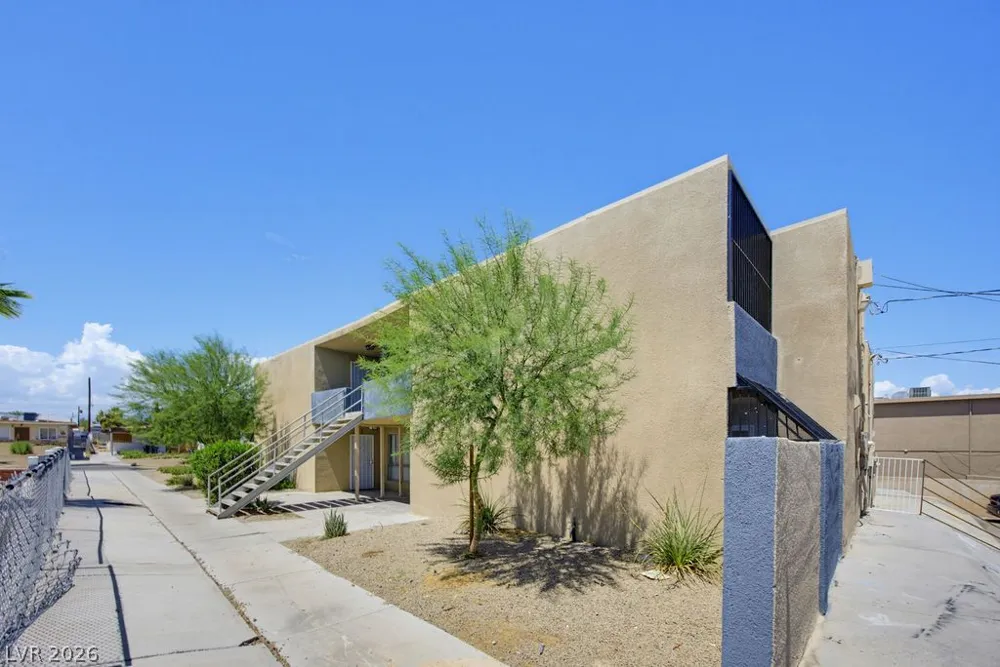 716 11th Street Las Vegas, NV 89101