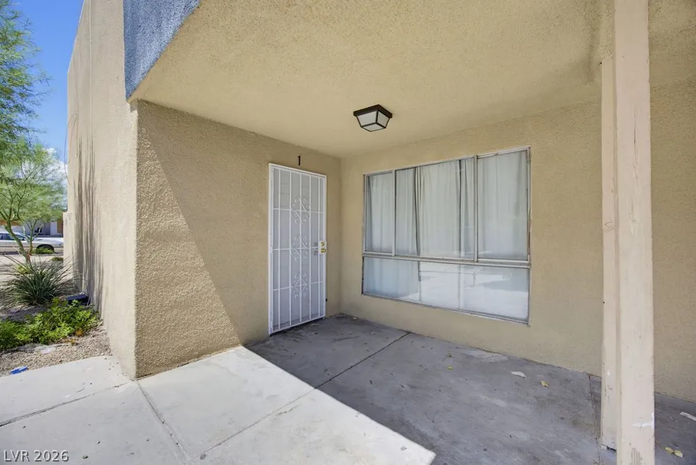 716 11th Street Las Vegas, NV 89101