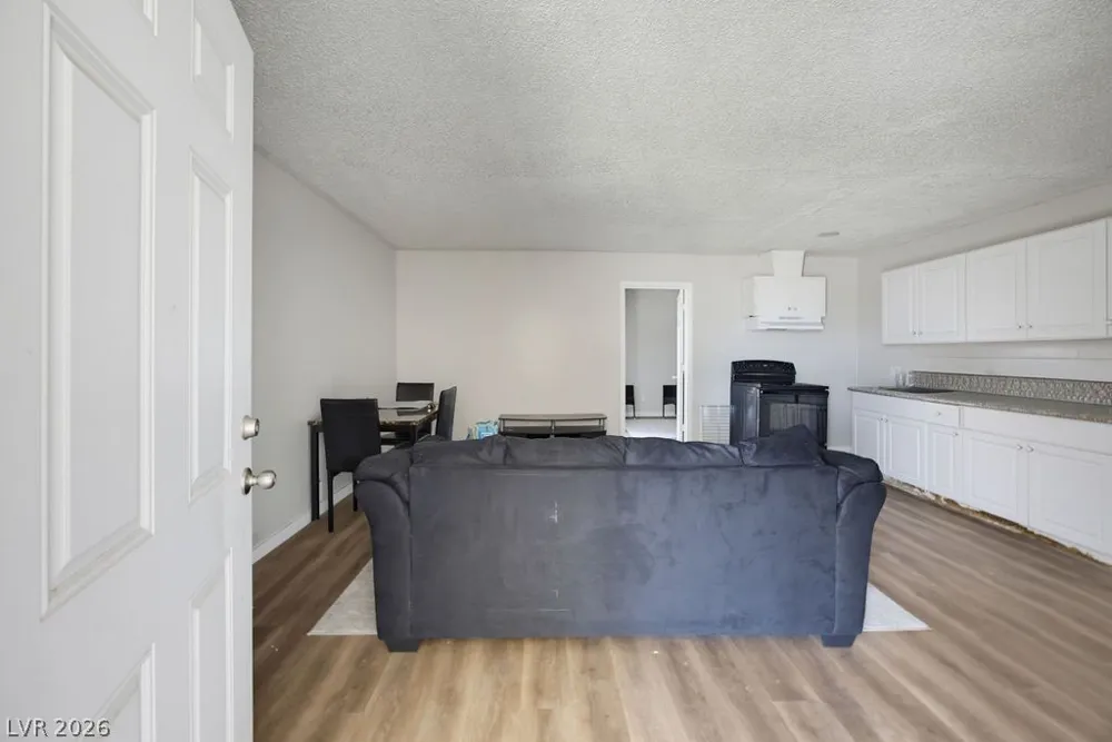 716 11th Street Las Vegas, NV 89101