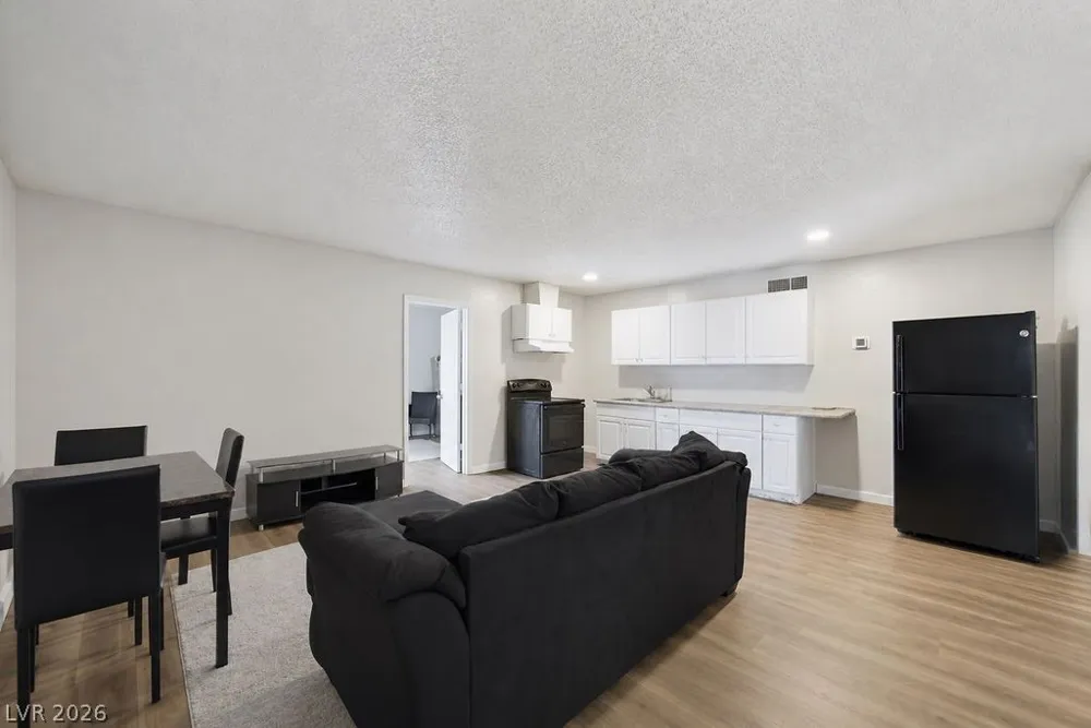716 11th Street Las Vegas, NV 89101