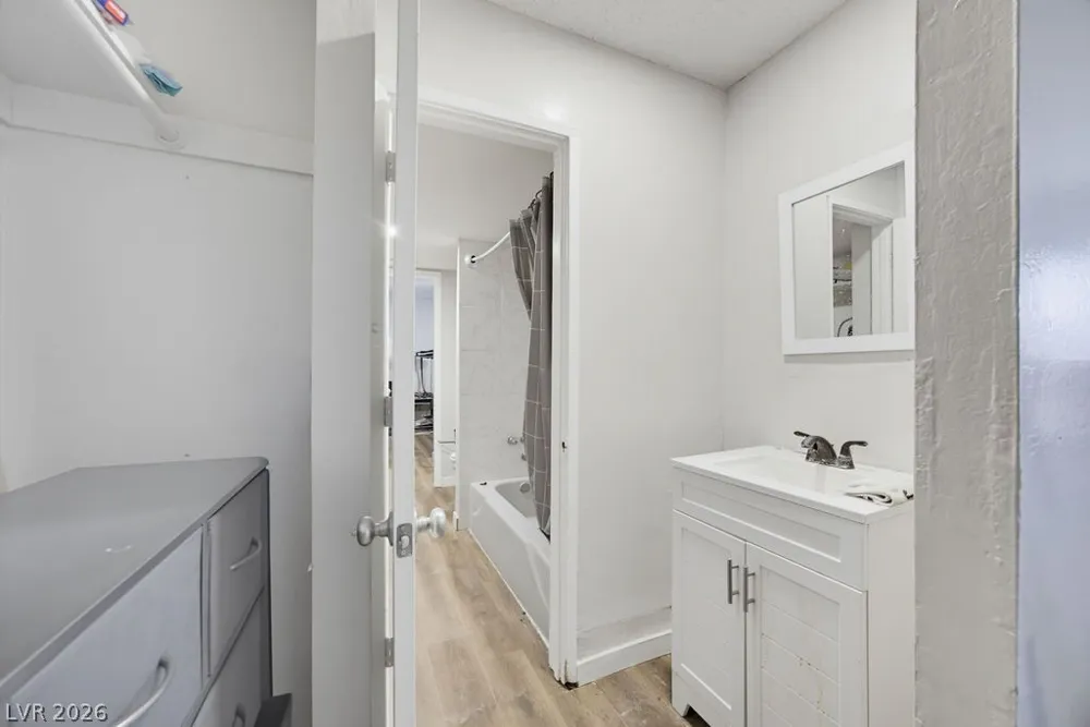 716 11th Street Las Vegas, NV 89101