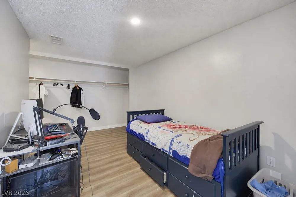 716 11th Street Las Vegas, NV 89101