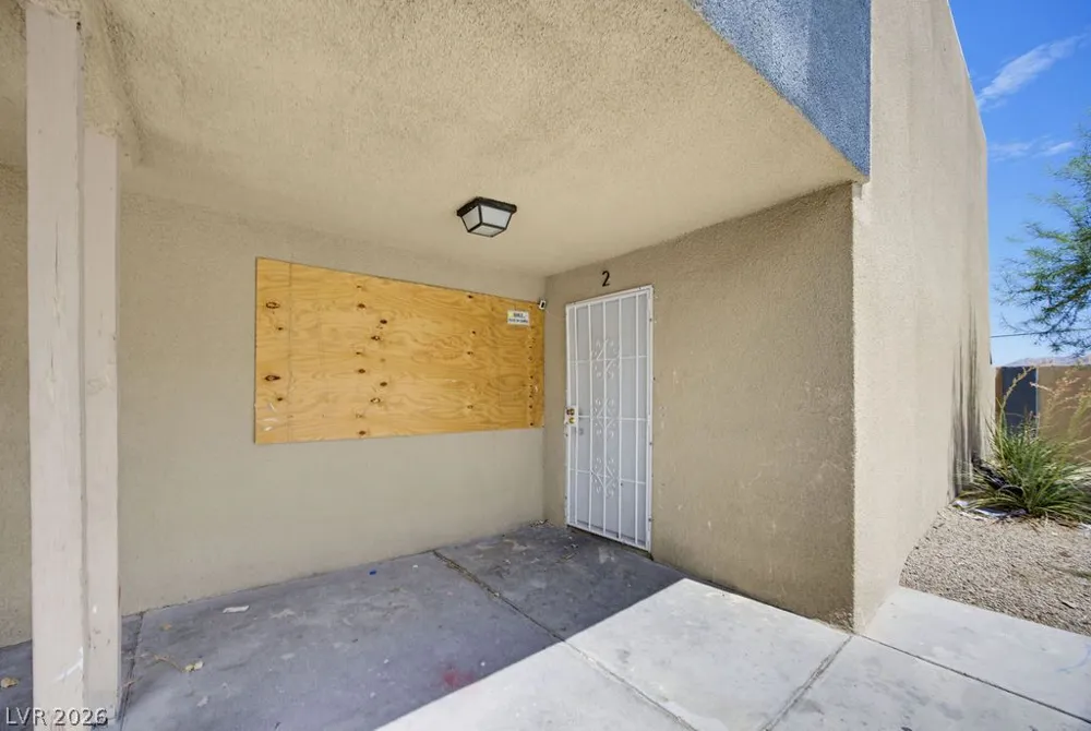 716 11th Street Las Vegas, NV 89101