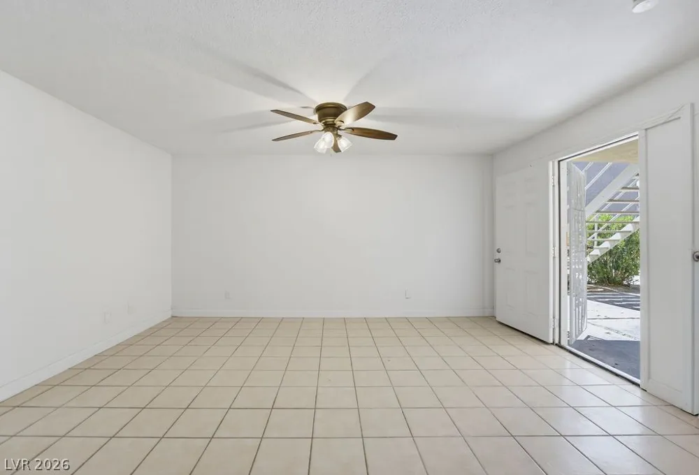 716 11th Street Las Vegas, NV 89101