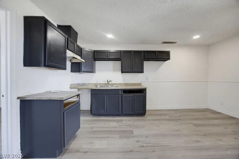 716 11th Street Las Vegas, NV 89101