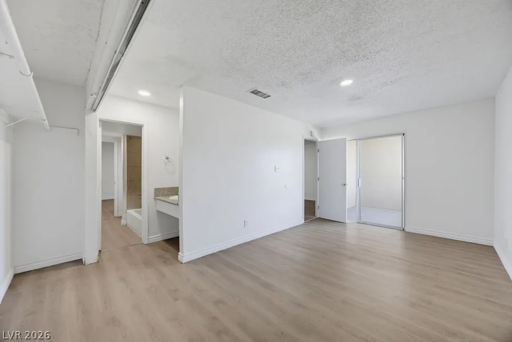 716 11th Street Las Vegas, NV 89101