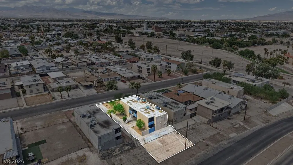 716 11th Street Las Vegas, NV 89101