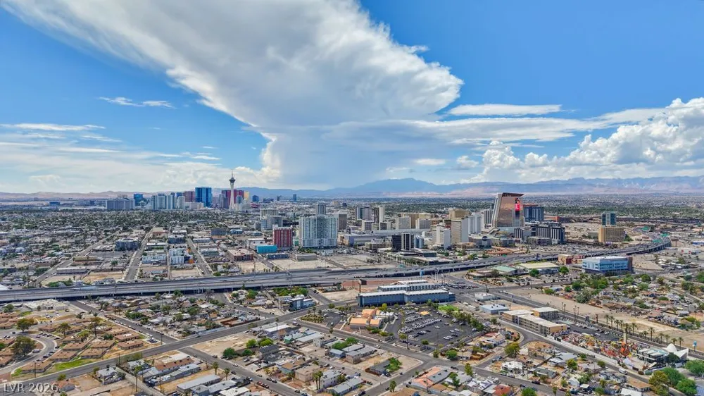 716 11th Street Las Vegas, NV 89101