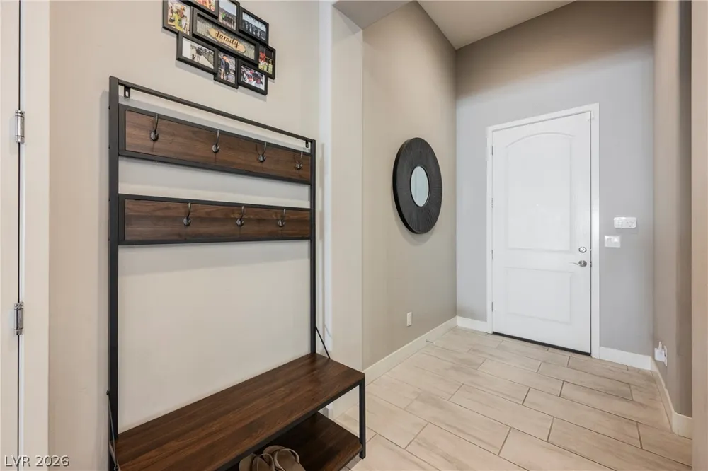 8133 Pinetop Crest Street Las Vegas, NV 89166