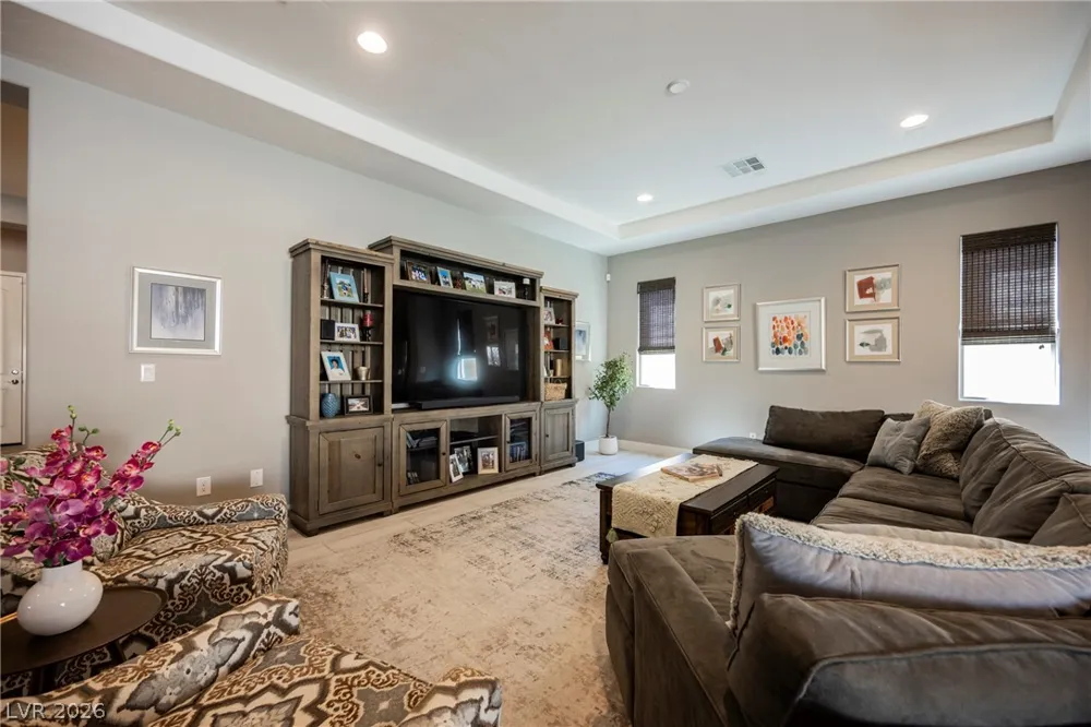 8133 Pinetop Crest Street Las Vegas, NV 89166