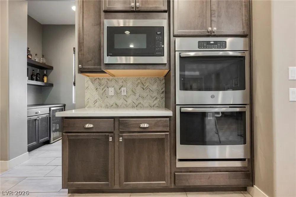 8133 Pinetop Crest Street Las Vegas, NV 89166