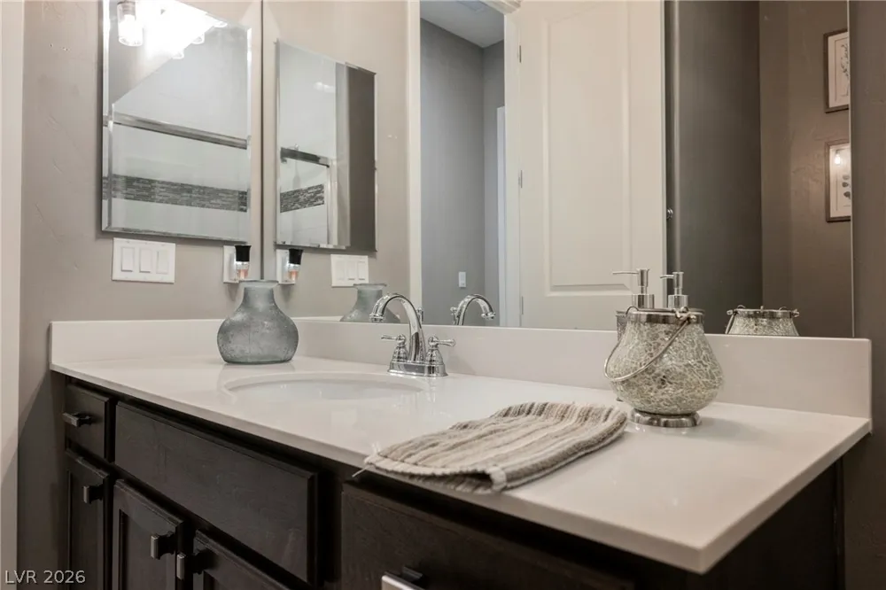 8133 Pinetop Crest Street Las Vegas, NV 89166