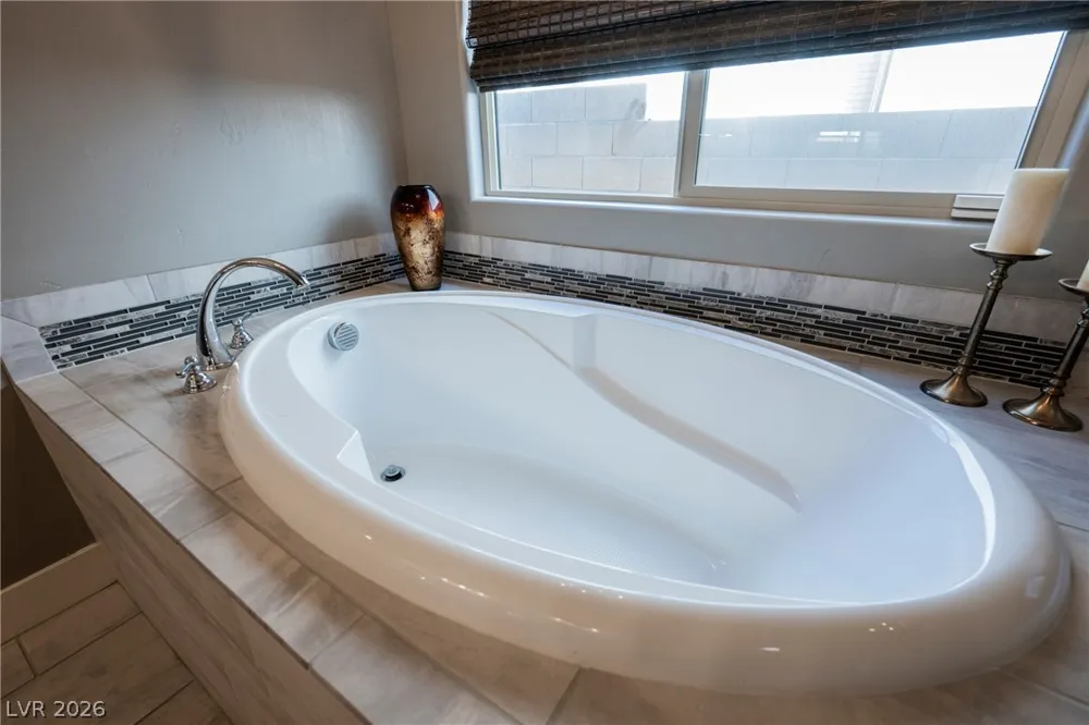 8133 Pinetop Crest Street Las Vegas, NV 89166