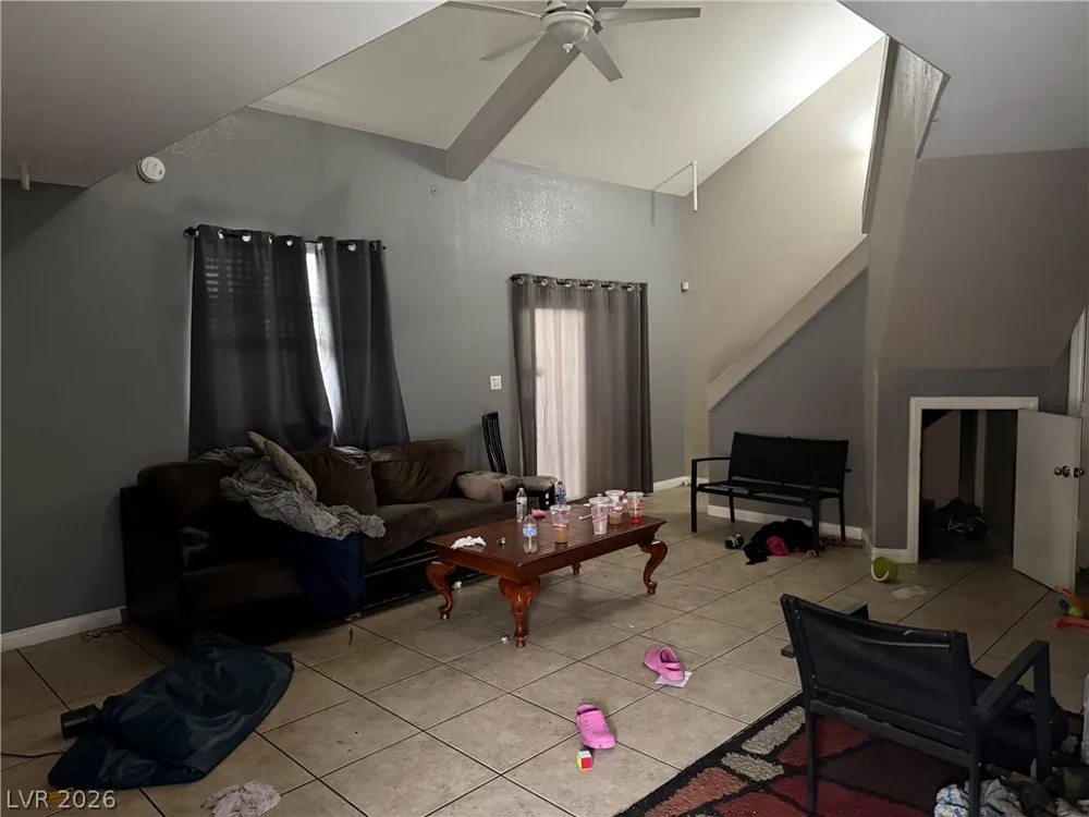 4228 Kona Coast Way Las Vegas, NV 89121