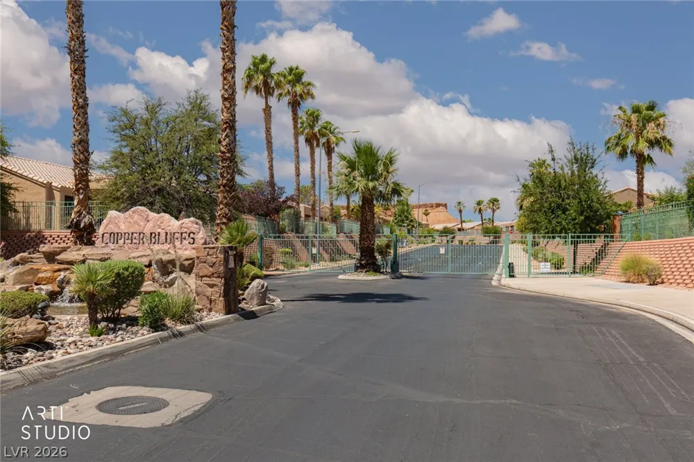 387 Silver Road Mesquite, NV 89027