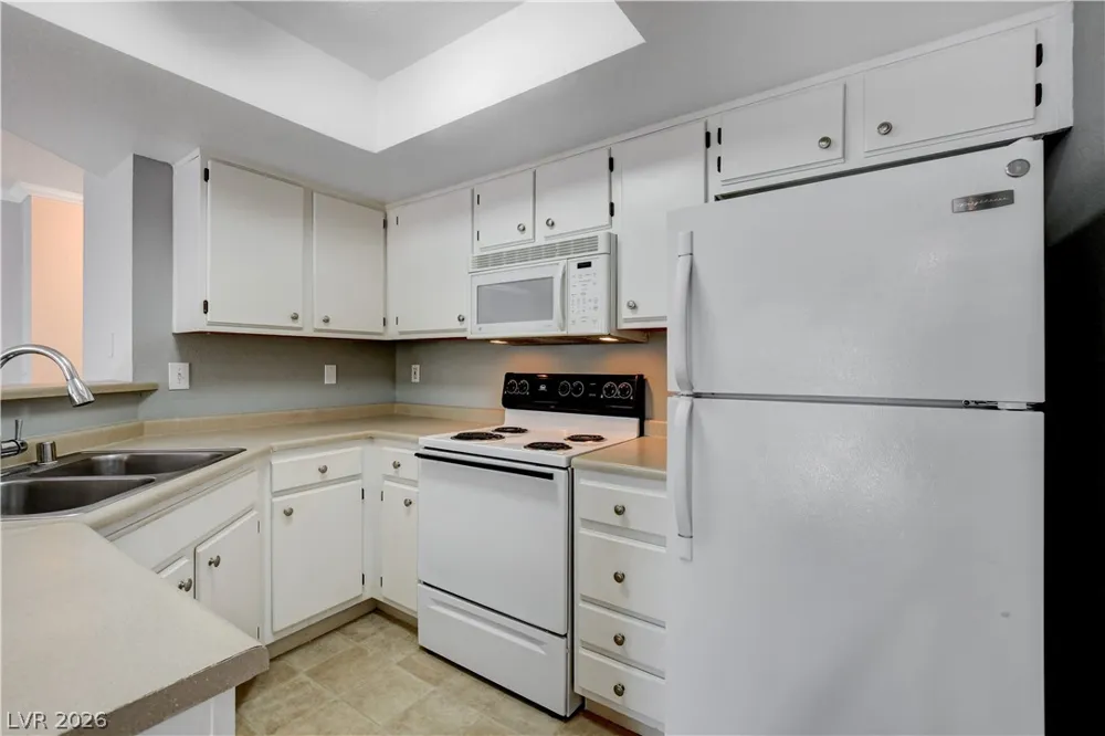 8600 W Charleston Boulevard #1082 Las Vegas, NV 89117