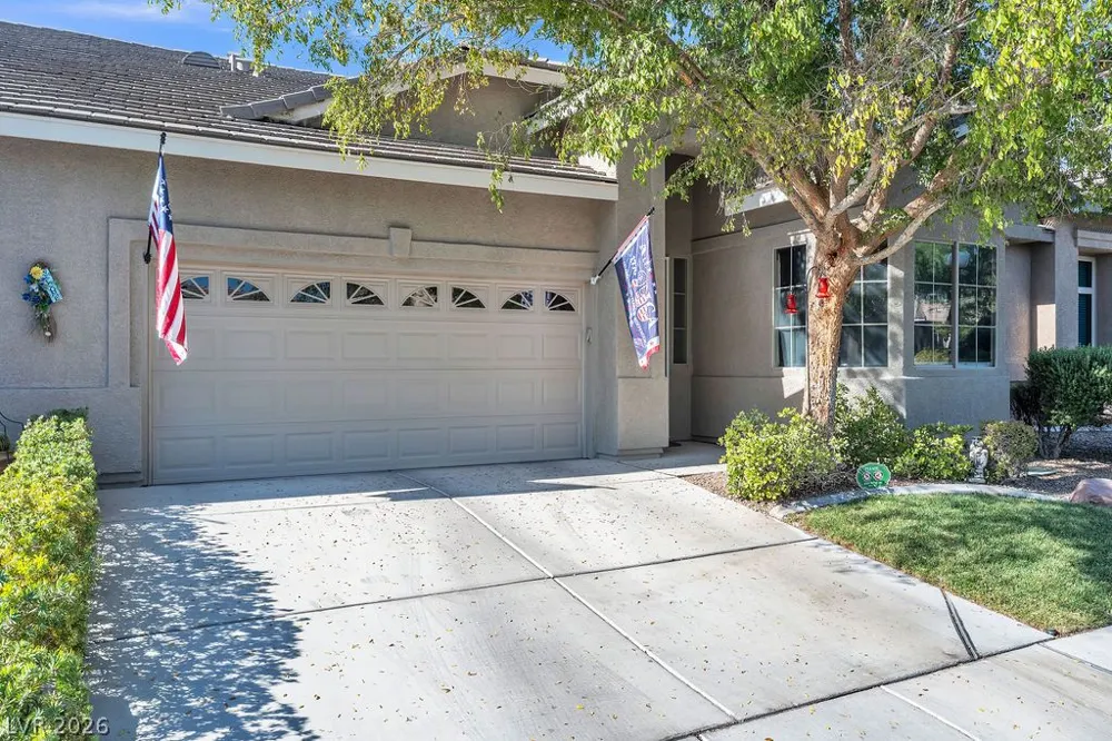 369 Cascade Mist Avenue Las Vegas, NV 89123