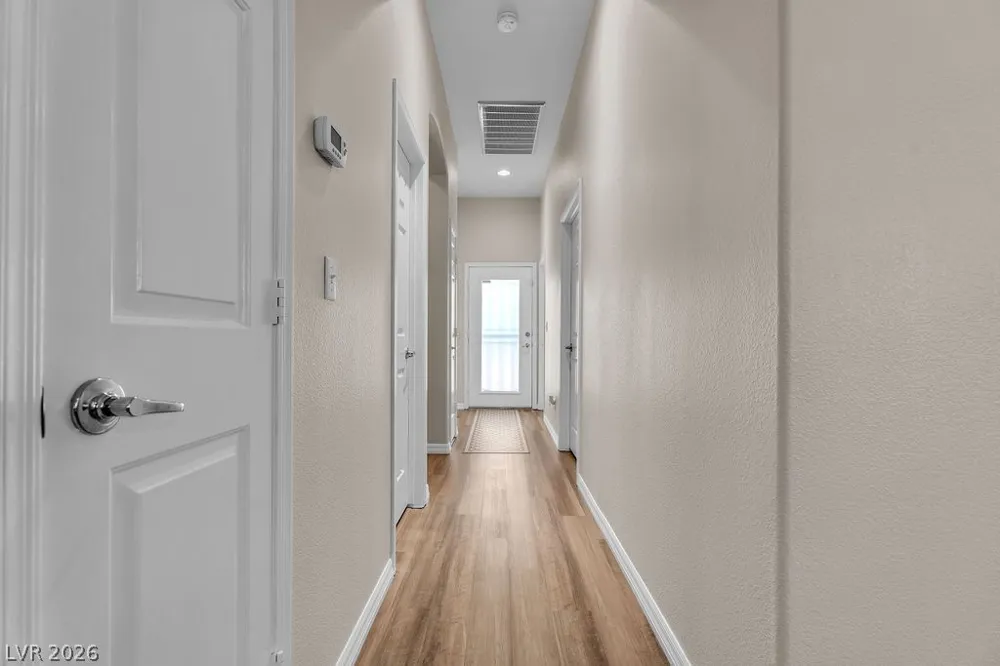 369 Cascade Mist Avenue Las Vegas, NV 89123
