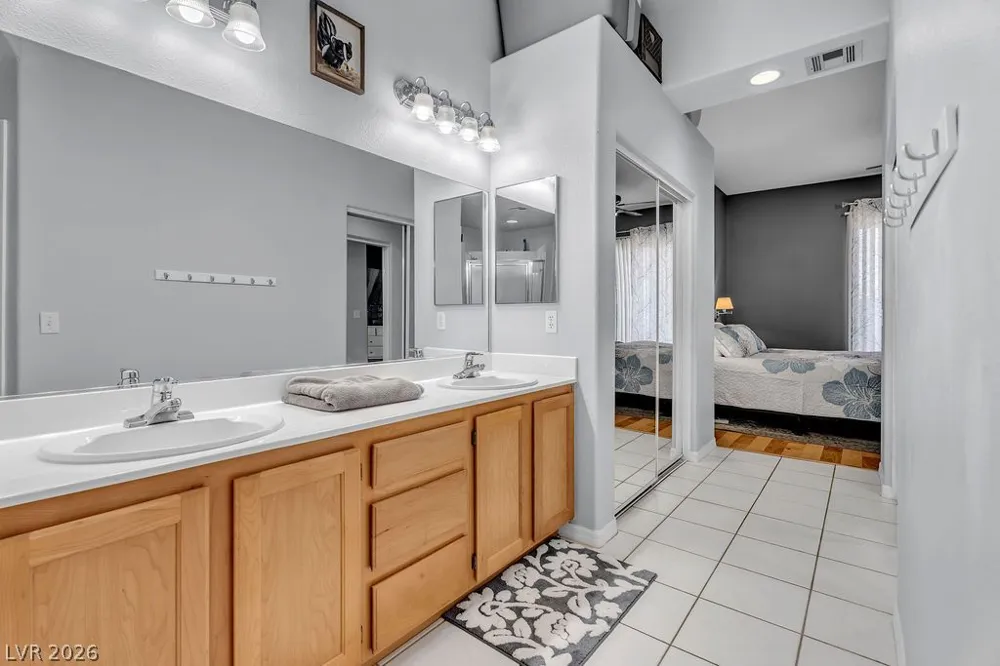 369 Cascade Mist Avenue Las Vegas, NV 89123