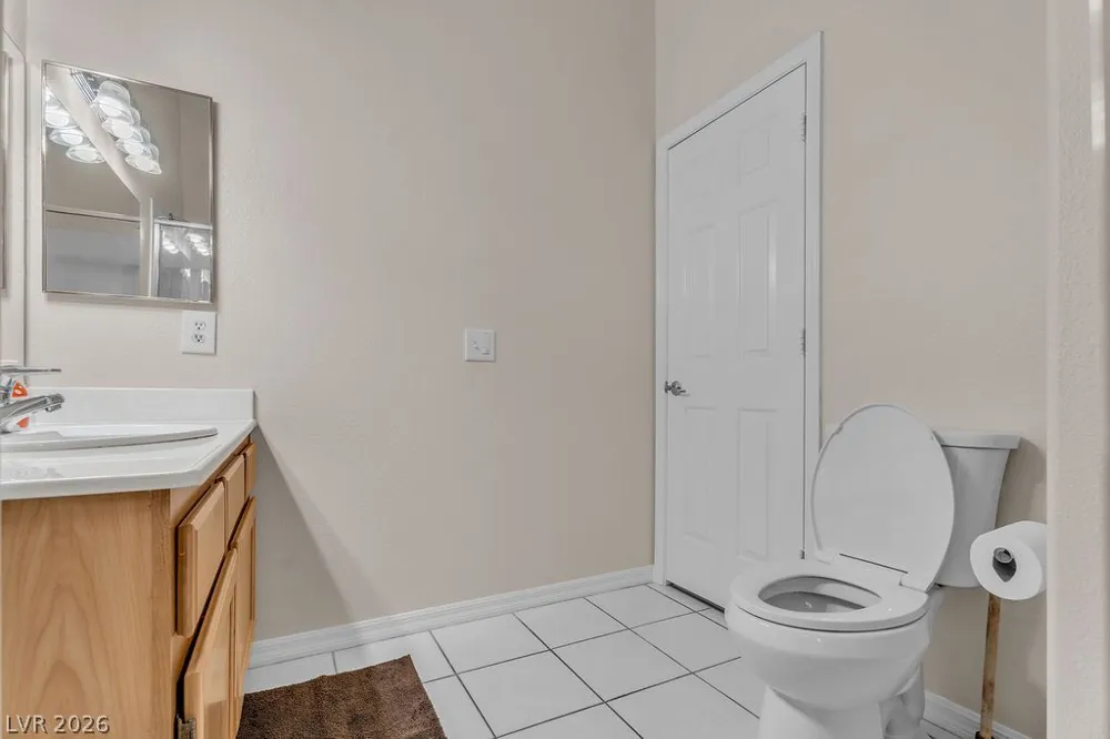 369 Cascade Mist Avenue Las Vegas, NV 89123