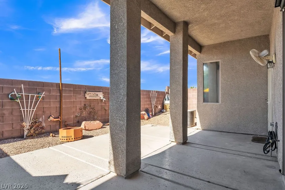 369 Cascade Mist Avenue Las Vegas, NV 89123