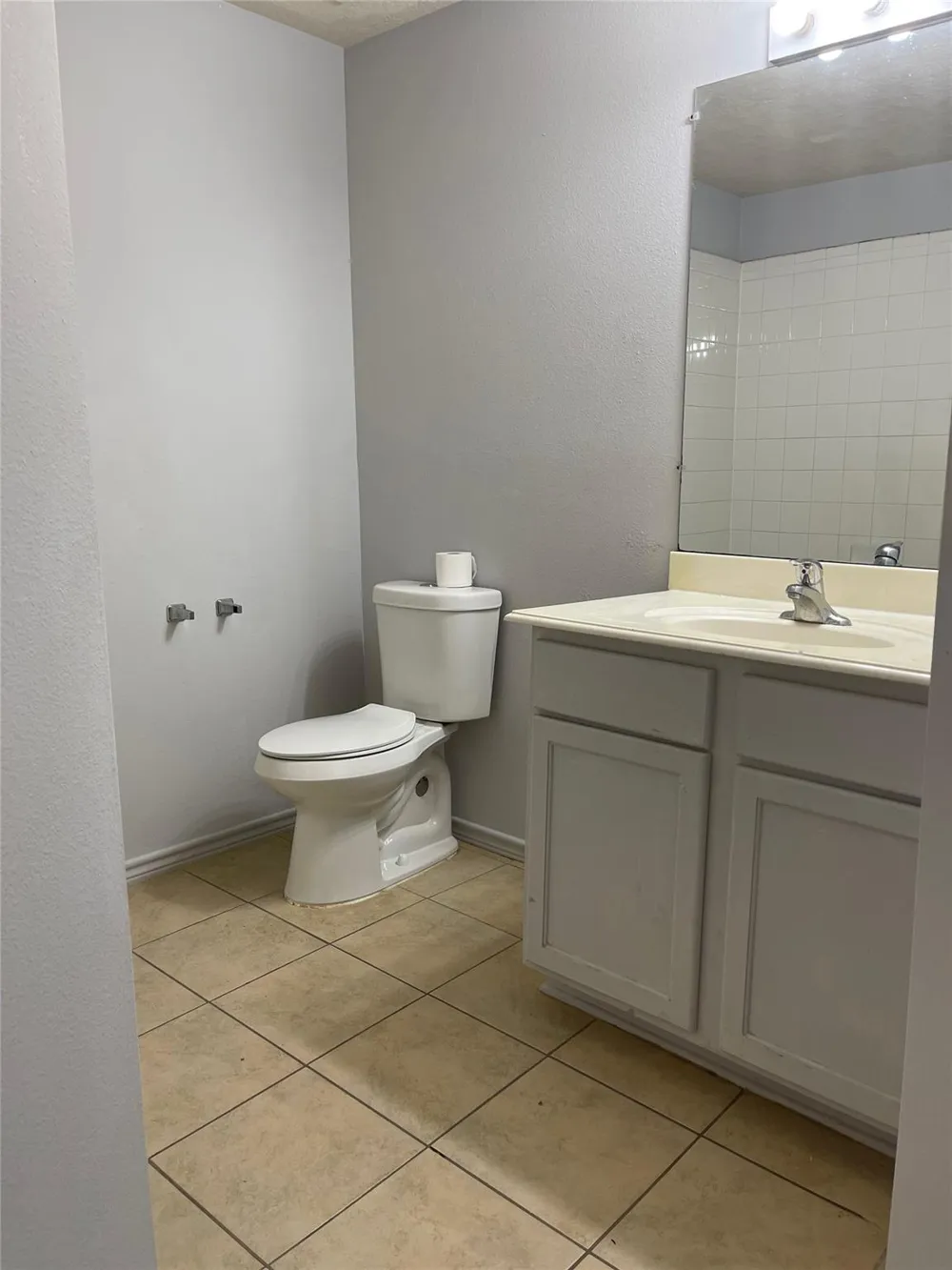 4346 Maggie Street Houston, TX 77051