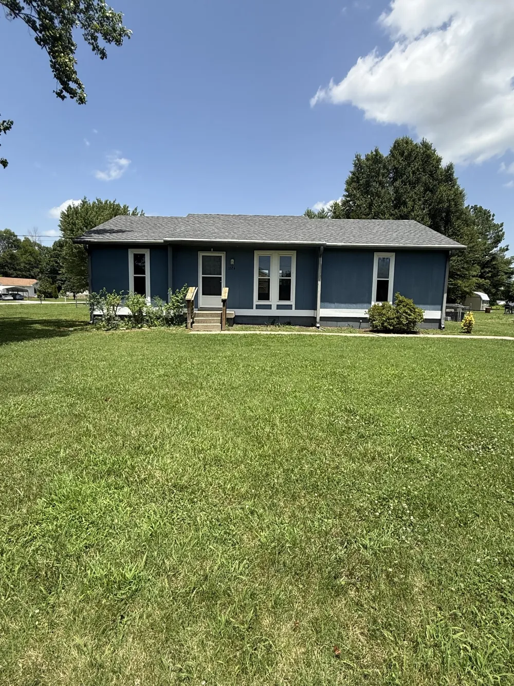 1524 Winding Way Cir Gallatin, TN 37066