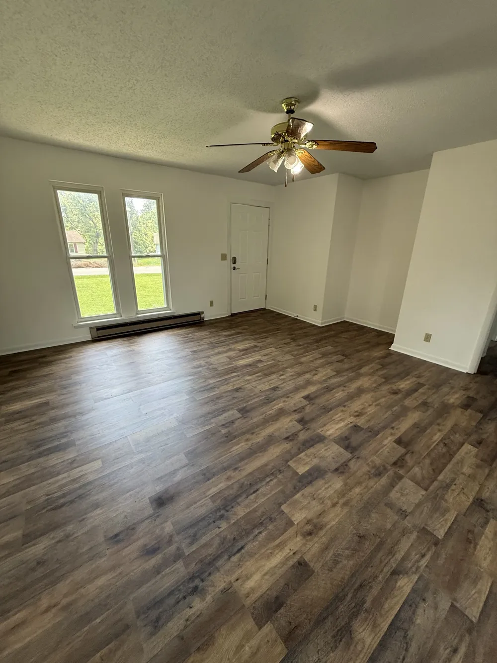 1524 Winding Way Cir Gallatin, TN 37066